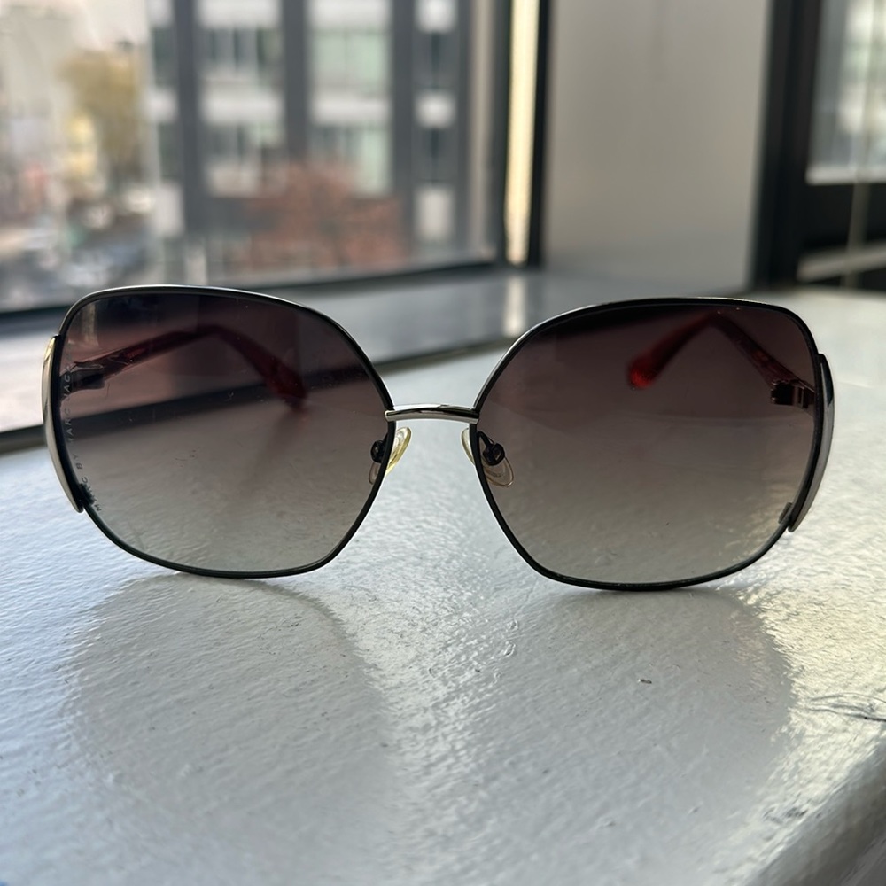 Oversized sunglasses